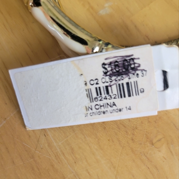 NWT Gold bracelets - Picture 5 of 5